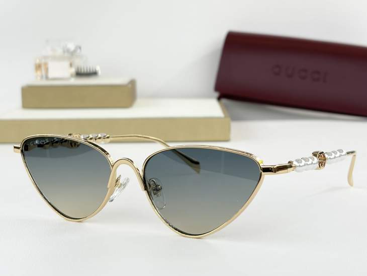 Picture of Gucci Sunglasses _SKUfw79721786fw